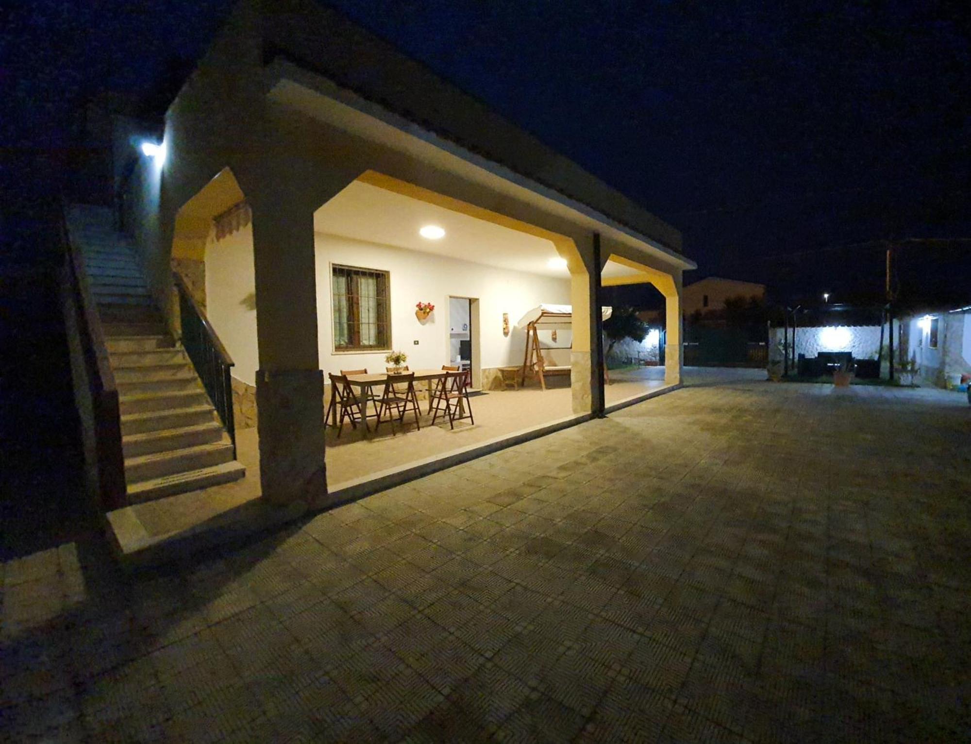 Villa La Sosta - 150M Dal Mare - Patio Privato E Areal Relax Arenella  Exteriör bild